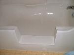 bathtub step in picture